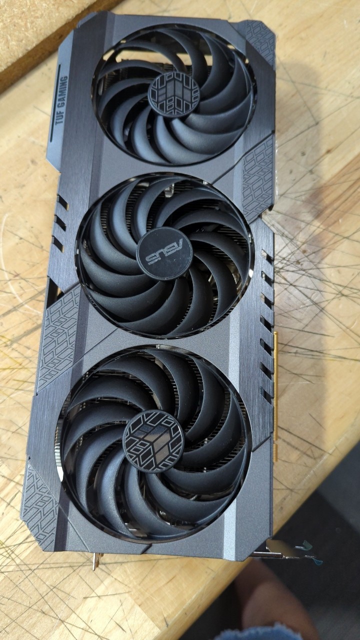 Meilleure offre BH pour les pi - Rtx 4090 24Gb Graphics Card avis et prix